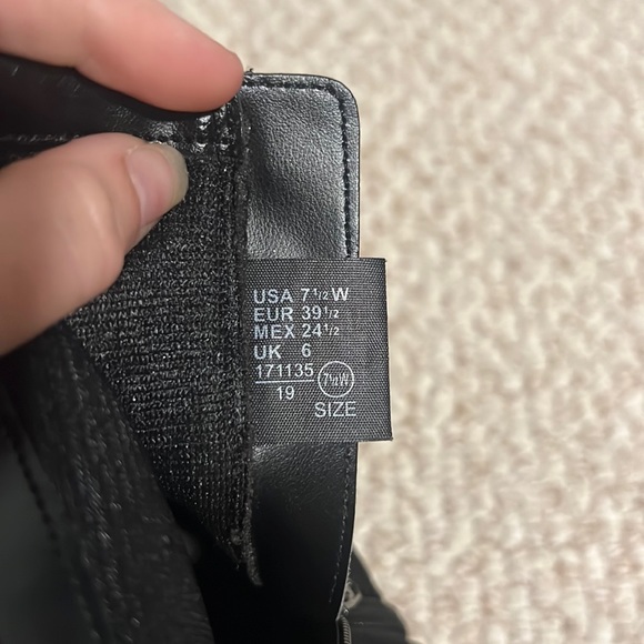 Black American Eagle Boots - Picture 3 of 3